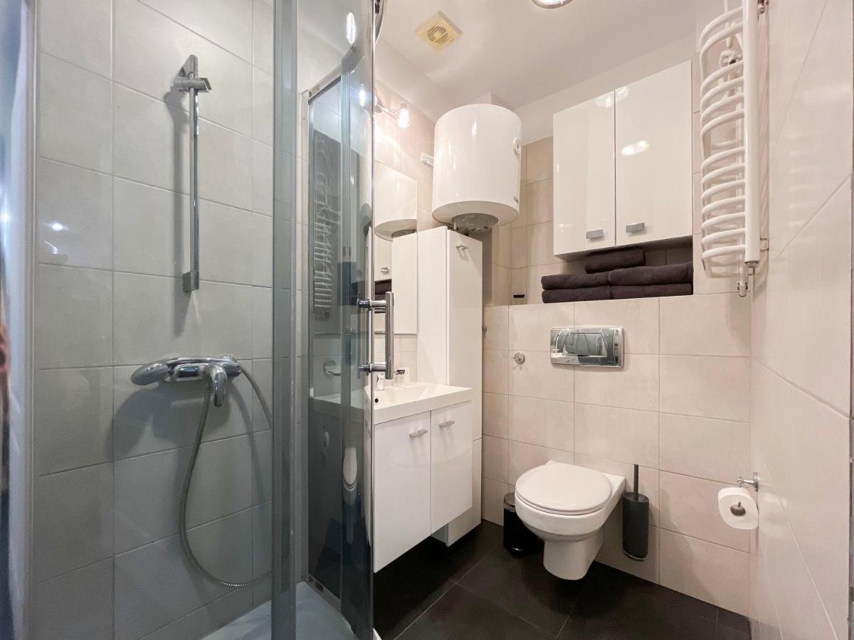 Heart Of Wroclaw - Spacious 3Rooms 75M2 As Home Apartamenty R243 Esterno foto
